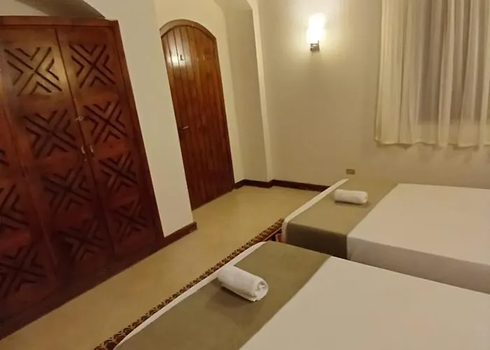 Rihanna 2 Bedrooms With Lagoon Access *