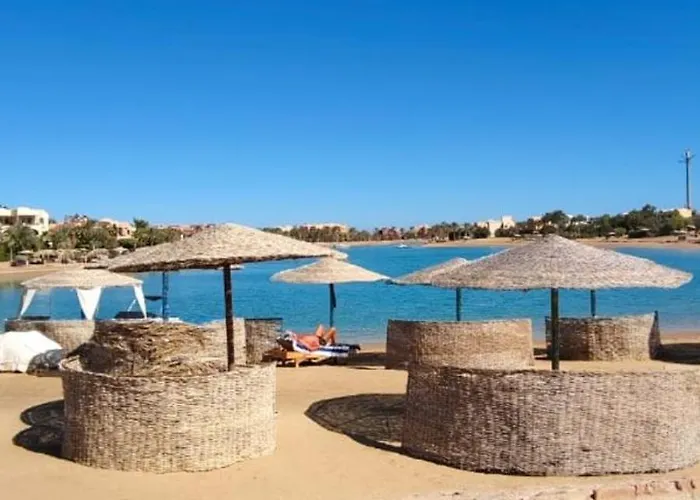 Apartment Rihanna 2 Bedrooms With Lagoon Access Hurghada